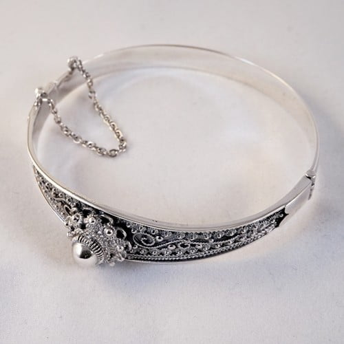 Sierlijke Zilveren Armband met Zeeuwse Knoop van 14mm