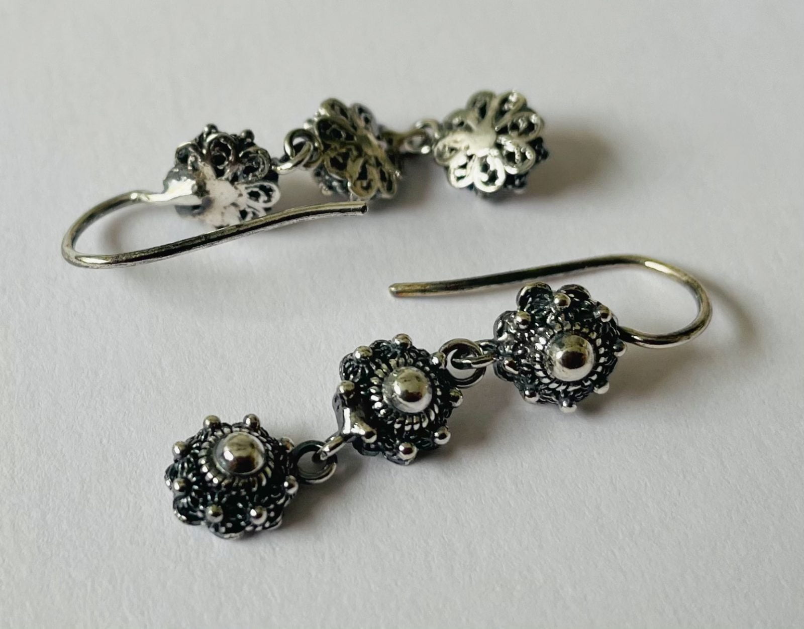 Zilveren Oorhaakjes met Zeeuwse Knoop 3x6mm - Afbeelding 5